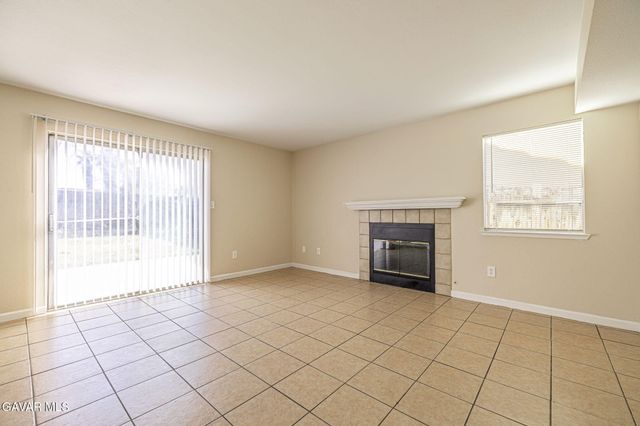 44606 Foxboro Court, Lancaster, CA 93535