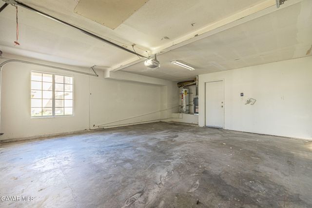 44606 Foxboro Court, Lancaster, CA 93535