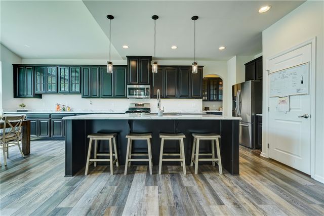 6421 Erica, Victor, NY 14564