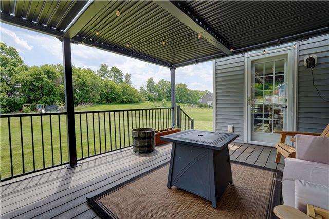 6421 Erica, Victor, NY 14564