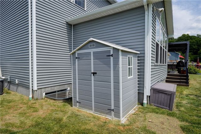 6421 Erica, Victor, NY 14564