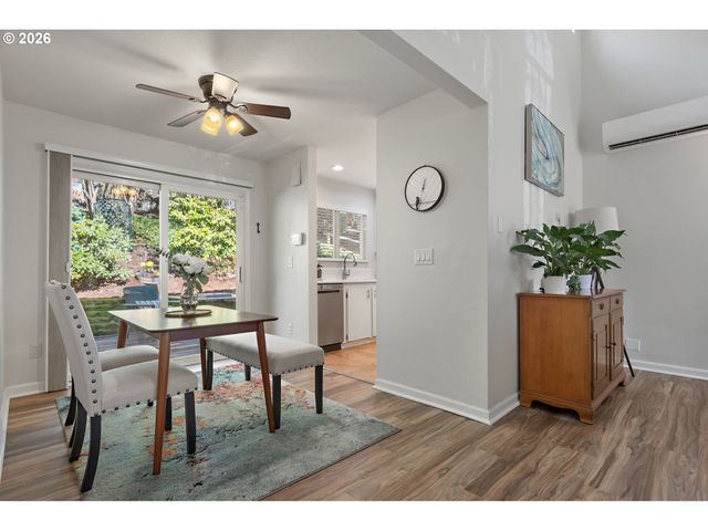 3872 BOTTICELLI St, Lake Oswego, OR 97035