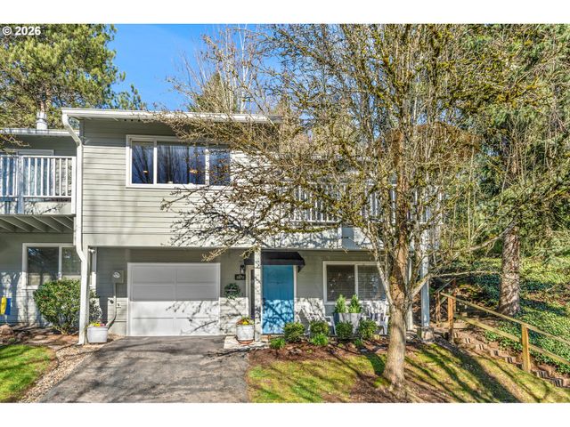 3872 BOTTICELLI St, Lake Oswego, OR 97035