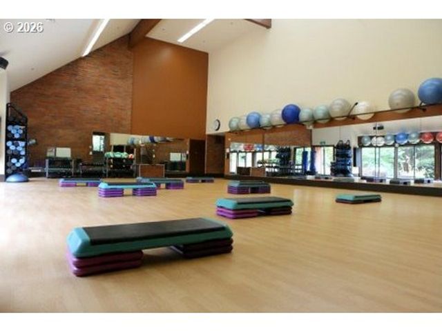 3872 BOTTICELLI St, Lake Oswego, OR 97035