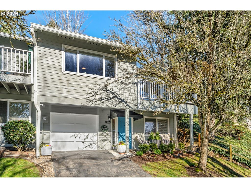 3872 BOTTICELLI St, Lake Oswego, OR 97035