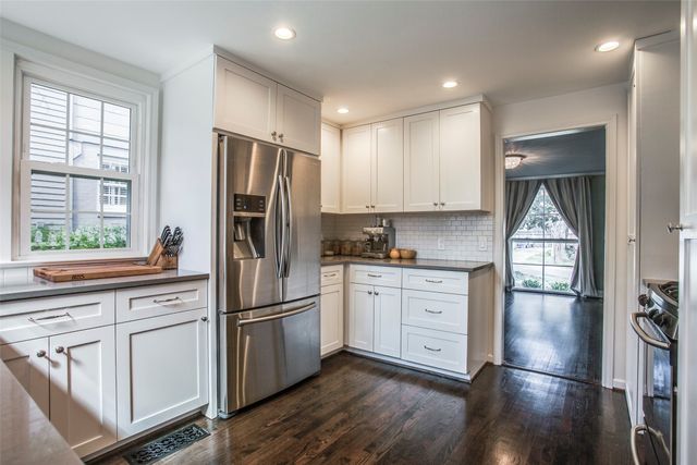 6840 Lorna Lane, Dallas, TX 75214