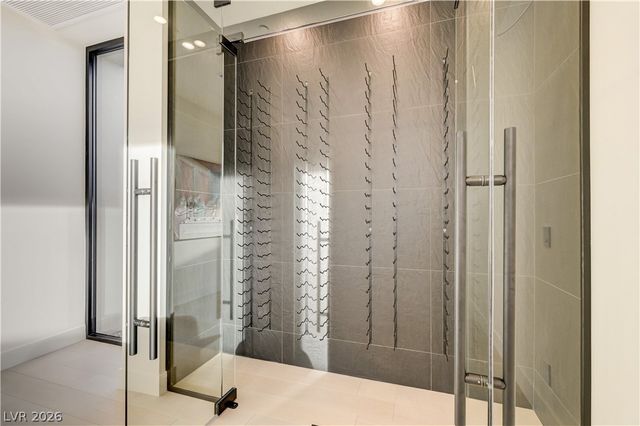 5555 Teco Avenue, Las Vegas, NV 89118