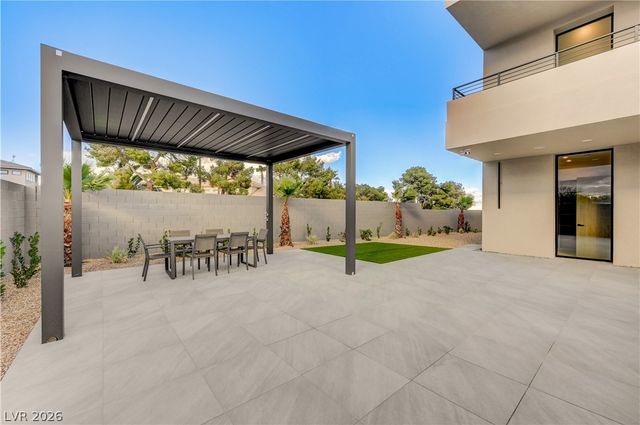 5555 Teco Avenue, Las Vegas, NV 89118