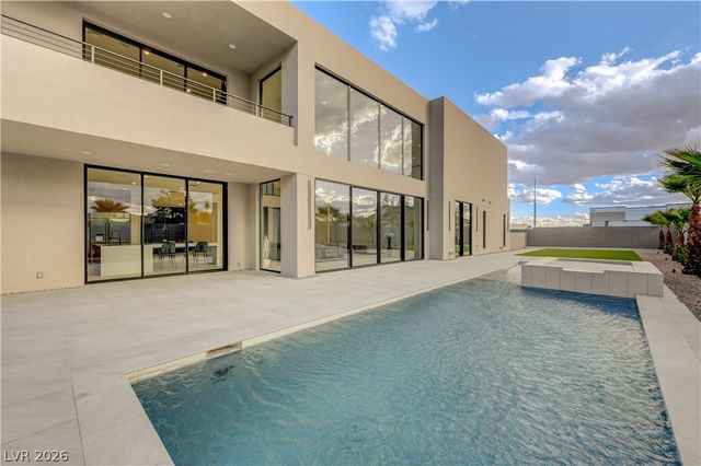 5555 Teco Avenue, Las Vegas, NV 89118