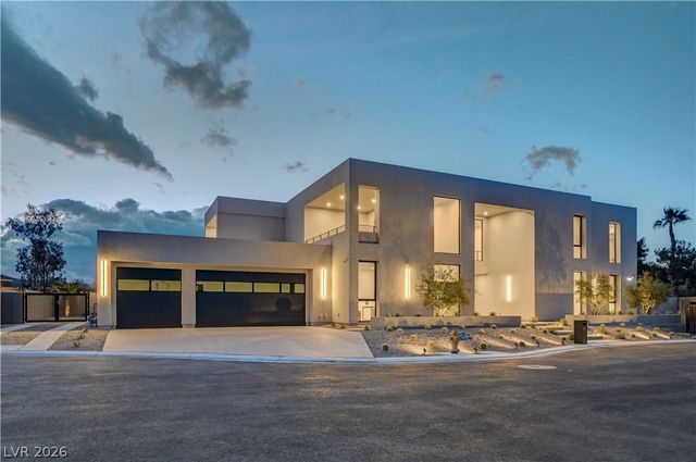 5555 Teco Avenue, Las Vegas, NV 89118