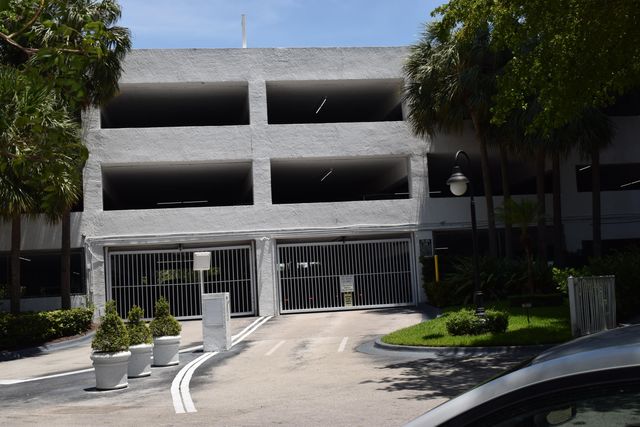 3400 NE 192 Street 1102, Aventura, FL 33180