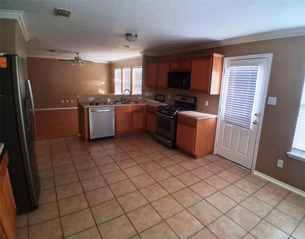 8714 Orchard Ridge Lane, Humble, TX 77338