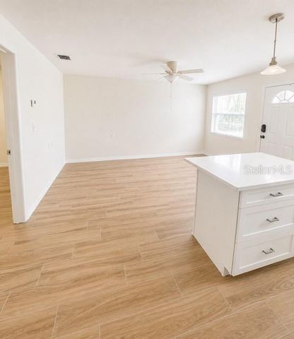 9030 BLIND PASS ROAD D6, St Petersburg, FL 33706
