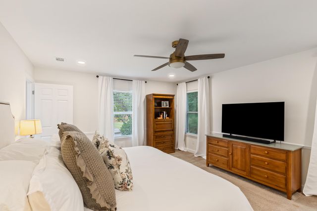 401 Greenwood Way, Niceville, FL 32578