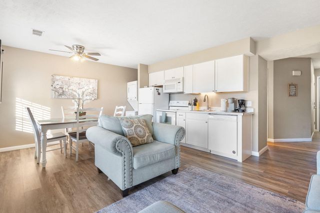 4 Memory Lane 3, Branson, MO 65616