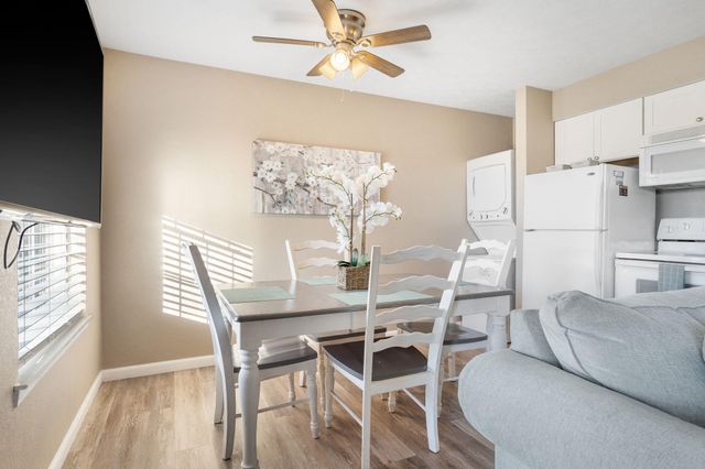 4 Memory Lane 3, Branson, MO 65616