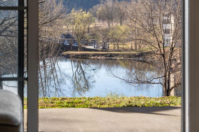 4 Memory Lane 3, Branson, MO 65616