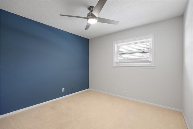 9551 Outlook Drive, Overland Park, KS 66207