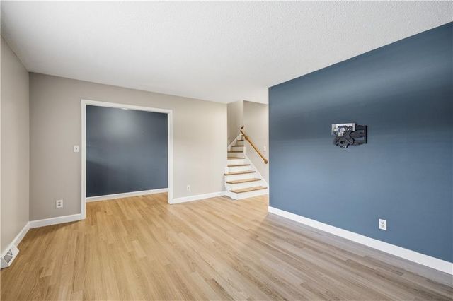 9551 Outlook Drive, Overland Park, KS 66207