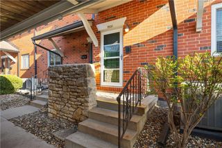 9551 Outlook Drive, Overland Park, KS 66207