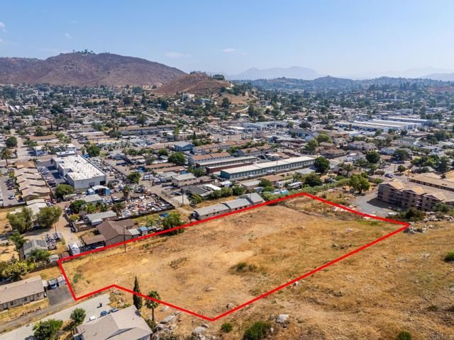 1161 N Anza Street, El Cajon, CA 92021