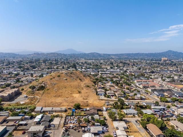 1161 N Anza Street, El Cajon, CA 92021