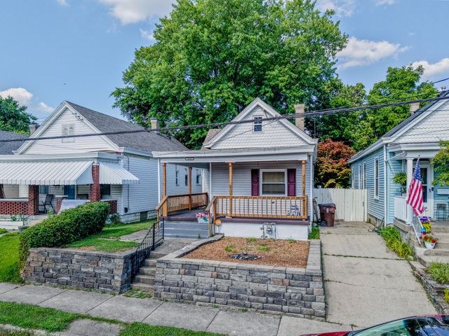 3812 Huntington Avenue, Latonia, KY 41015