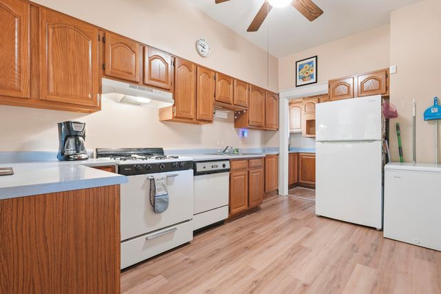 3812 Huntington Avenue, Latonia, KY 41015