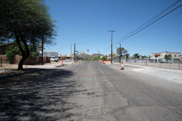 118 E 18th Street, Tucson, AZ 85701