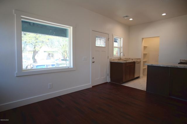 118 E 18th Street, Tucson, AZ 85701