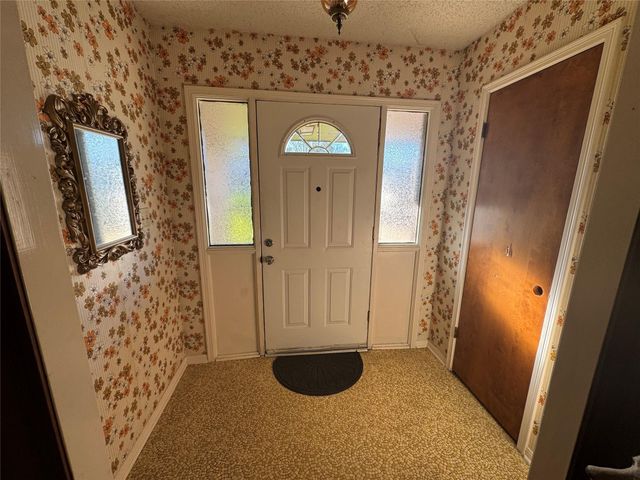 615 Roene, West Columbia, TX 77486