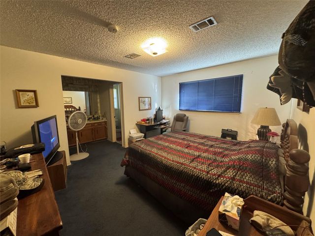 615 Roene, West Columbia, TX 77486