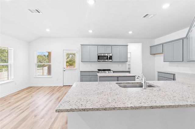 12384 Lake Conroe Hills, Conroe, TX 77318