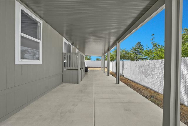 13984 Victoria Dr, Victorville, CA 92395