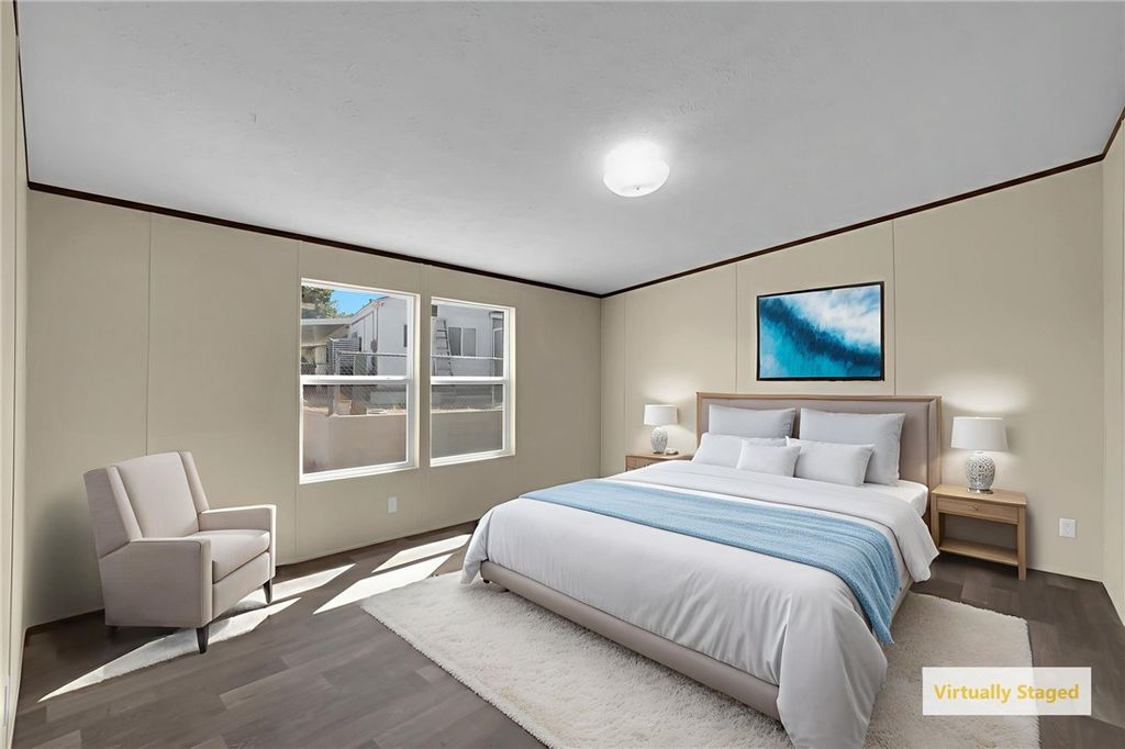 Image 9 of property listing at 13984 Victoria Dr, Victorville, CA 92395