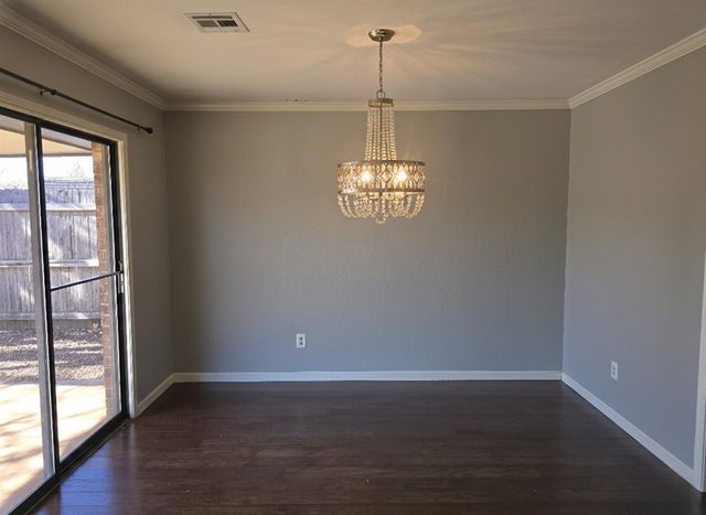 1332 Chimney Hill Road, Yukon, OK 73099