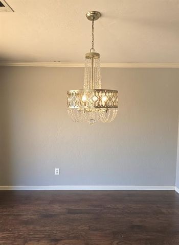 1332 Chimney Hill Road, Yukon, OK 73099