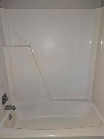 1332 Chimney Hill Road, Yukon, OK 73099