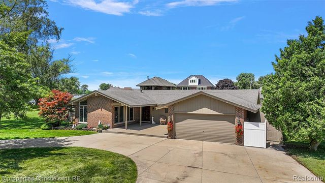 37337 Lakeshore Drive, Harrison Twp, MI 48045