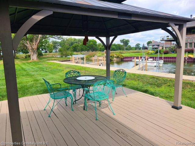 37337 Lakeshore Drive, Harrison Twp, MI 48045