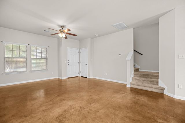 4607 Graceful LN, Austin, TX 78725