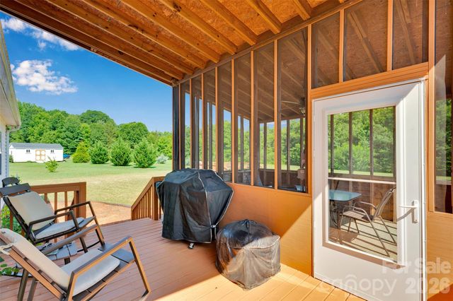 1348 Bryson Creek Drive, Mcconnells, SC 29726