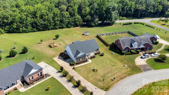 1348 Bryson Creek Drive, Mcconnells, SC 29726