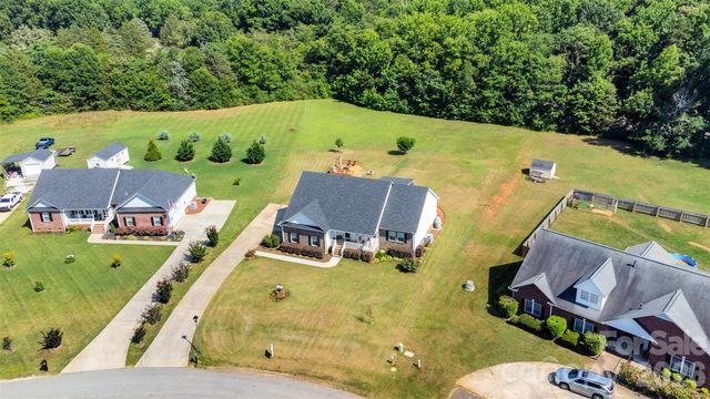 1348 Bryson Creek Drive, Mcconnells, SC 29726