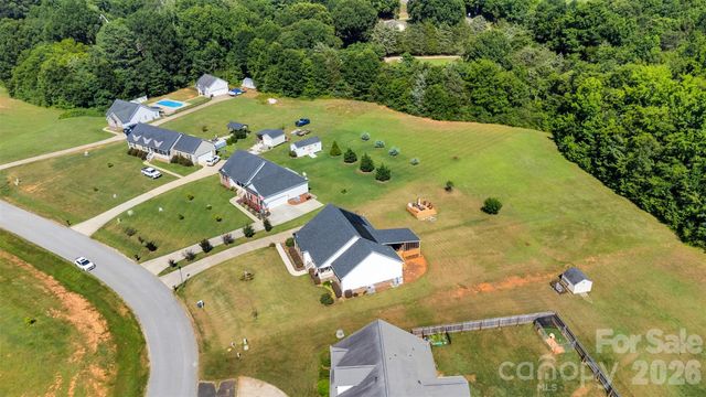 1348 Bryson Creek Drive, Mcconnells, SC 29726