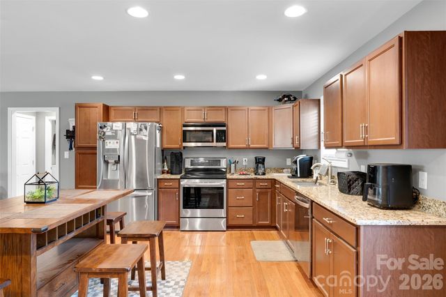 1348 Bryson Creek Drive, Mcconnells, SC 29726