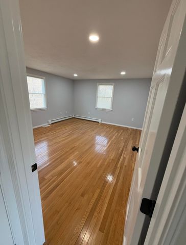 17 Andrew Road, Sagamore Beach, MA 02562