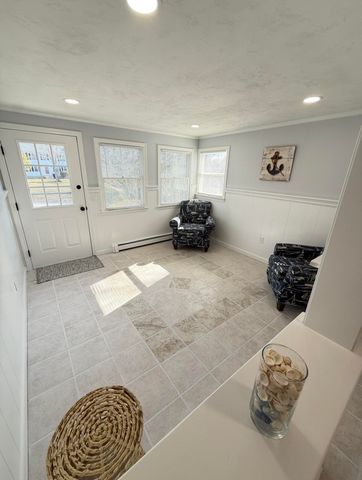 17 Andrew Road, Sagamore Beach, MA 02562