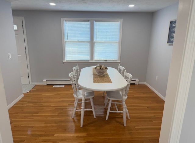 17 Andrew Road, Sagamore Beach, MA 02562