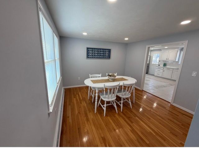 17 Andrew Road, Sagamore Beach, MA 02562